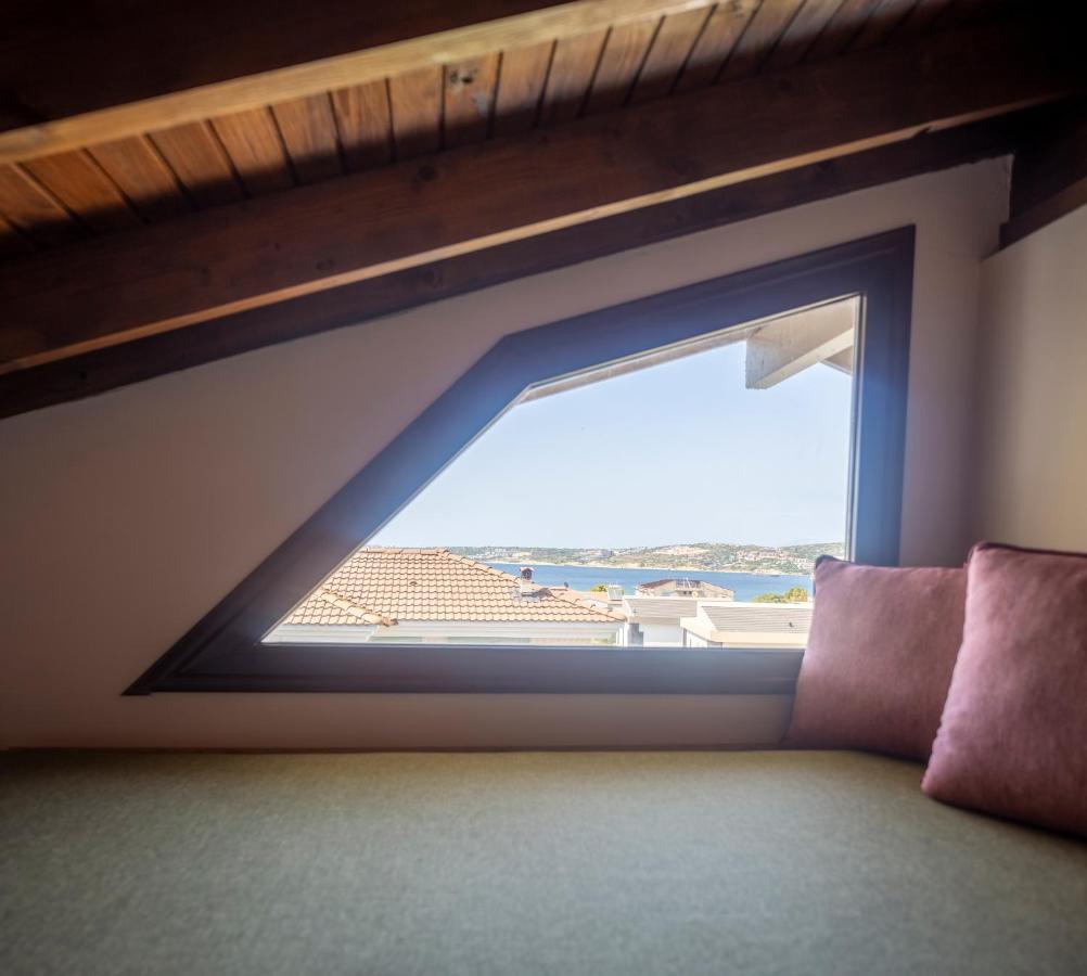 Cesmekes Otel מראה חיצוני תמונה